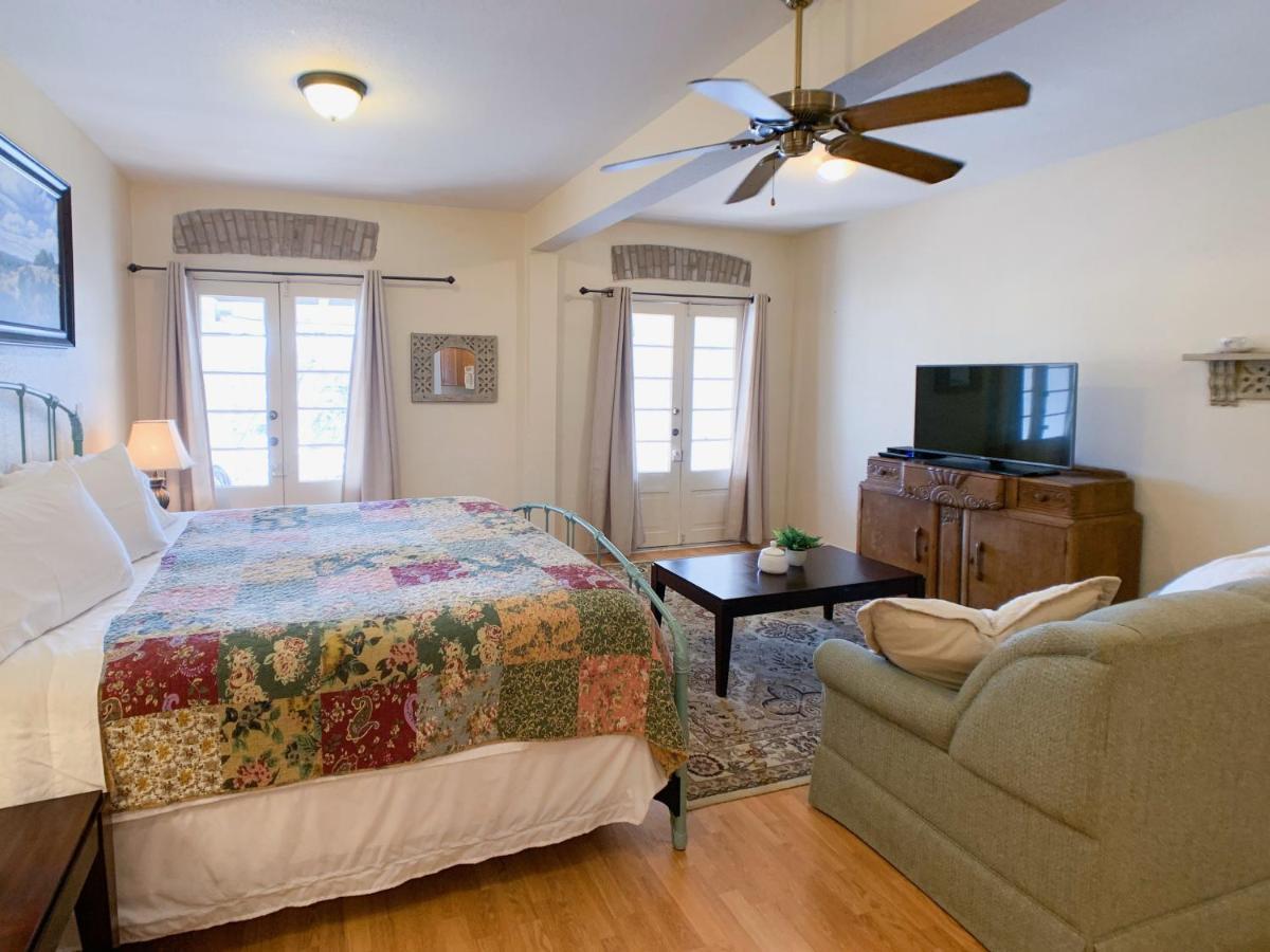 Schmitz Bed & Breakfast 뉴 브라운펠스 외부 사진