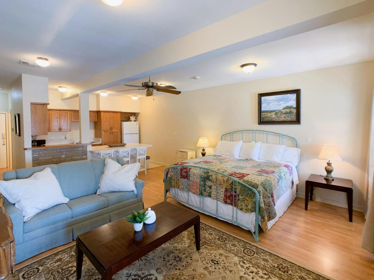 Schmitz Bed & Breakfast 뉴 브라운펠스 외부 사진